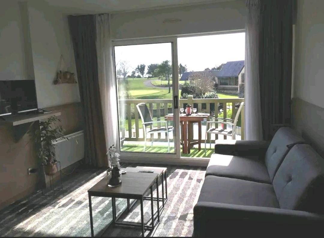 Apartment Golf Piscine D Day